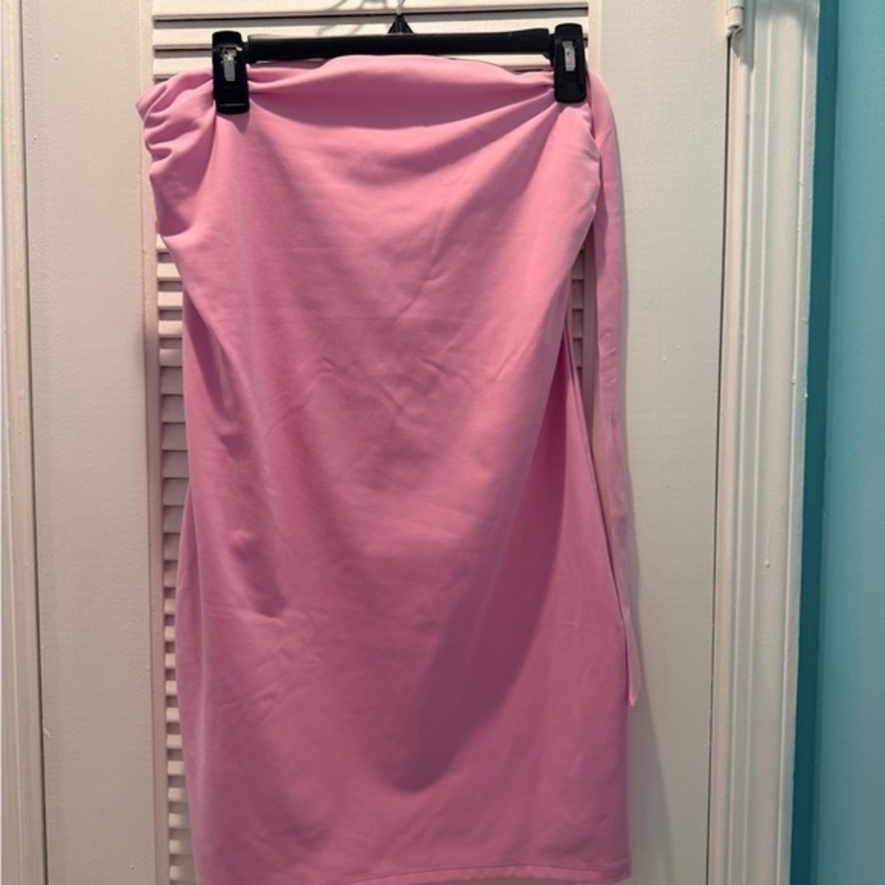 Elegant Pink Women's Dress